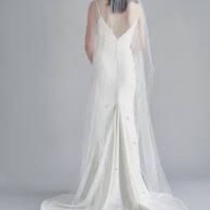 New Phrenology by Ofrenda Studio Celestial Star Wedding Veil (90" chapel length)